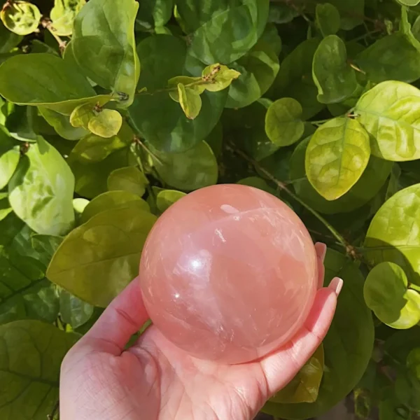 Rose Quartz Sphere L - Image 5