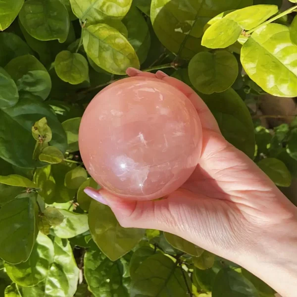 Rose Quartz Sphere L - Image 3