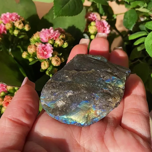 Natural Raw Labradorite - Image 4