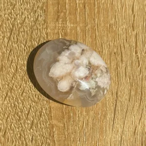 Flower Agate Palm Stone