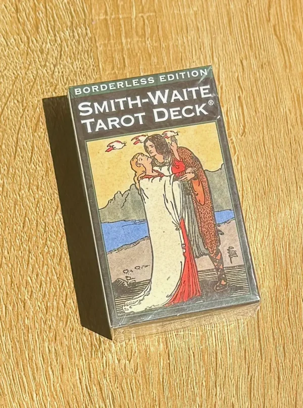Borderless Edition - Smith Waite Tarot Deck