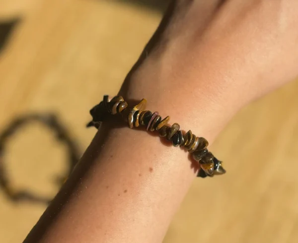 Tiger Eye Chip Bracelet