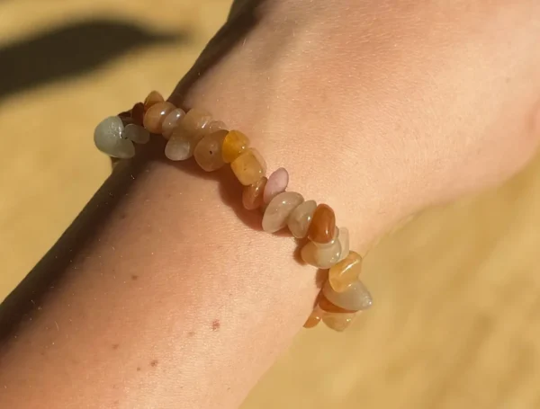 Yellow Jade Bracelet - Image 3