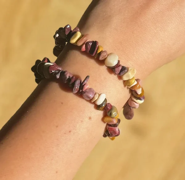 Mookaite Magic Chip Bracelet - Image 2