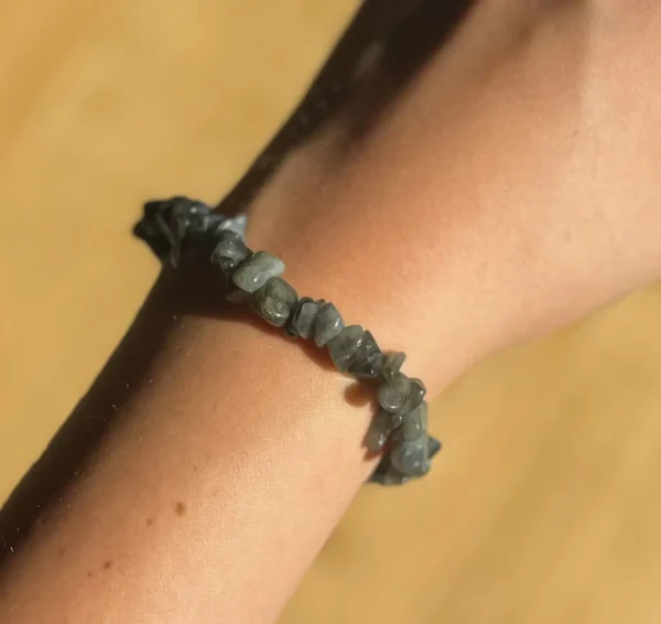 Labradorite Chip Bracelet