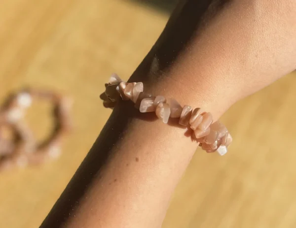 Moonstone Chip Bracelet - Image 3
