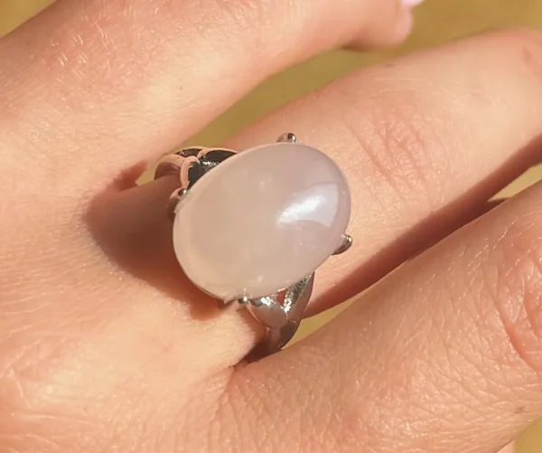 Timeless Rose Quartz Ring - Image 3