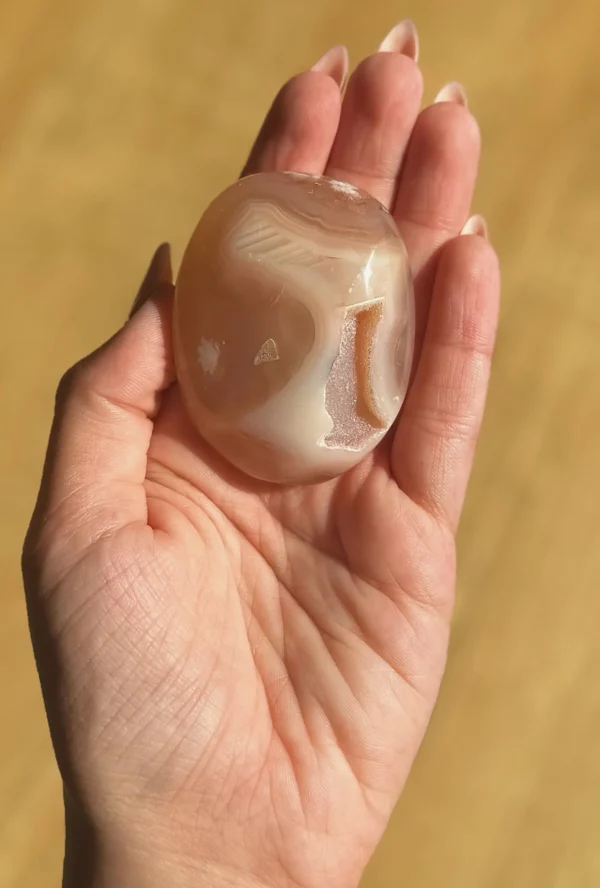 Flower Agate Palm Stone - Image 3