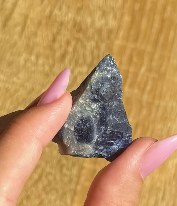 Raw Sodalite - Image 4