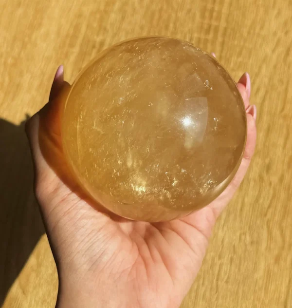 Honey Calcite Priestess of the Golden Sun - Image 4