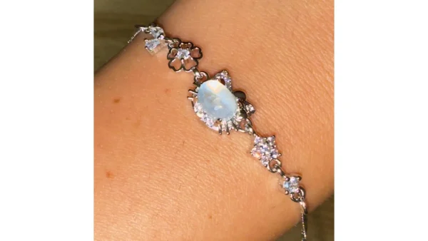 🌙Moonstone Hello Kitty Bracelet🐱 - Image 3