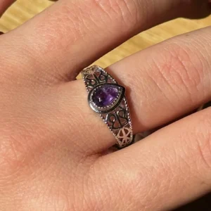 Selene’s Tear🧛‍♂️💜