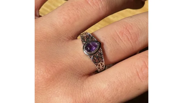 Selene’s Tear🧛‍♂️💜