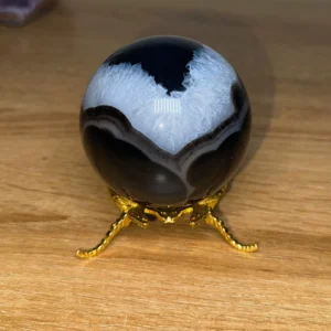 🖤The Heart of the Void ~ Black Agate & Quartz🖤