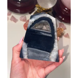 ✨🖤The Guardian Passage  ~ Druzy Black Agate🖤✨