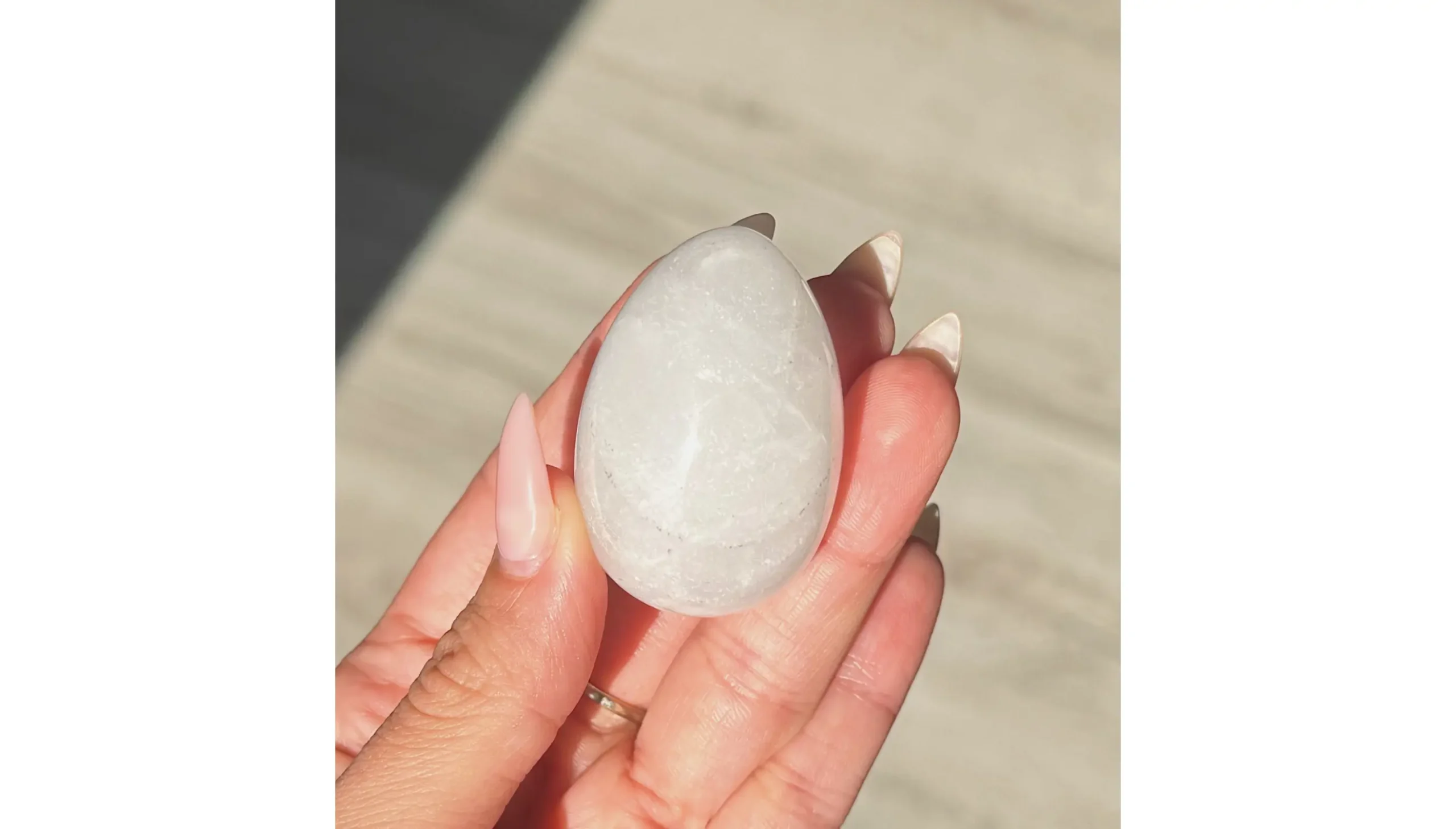 🤍Milky Quartz Egg ~ Moonseed🌙🤍 - Image 2