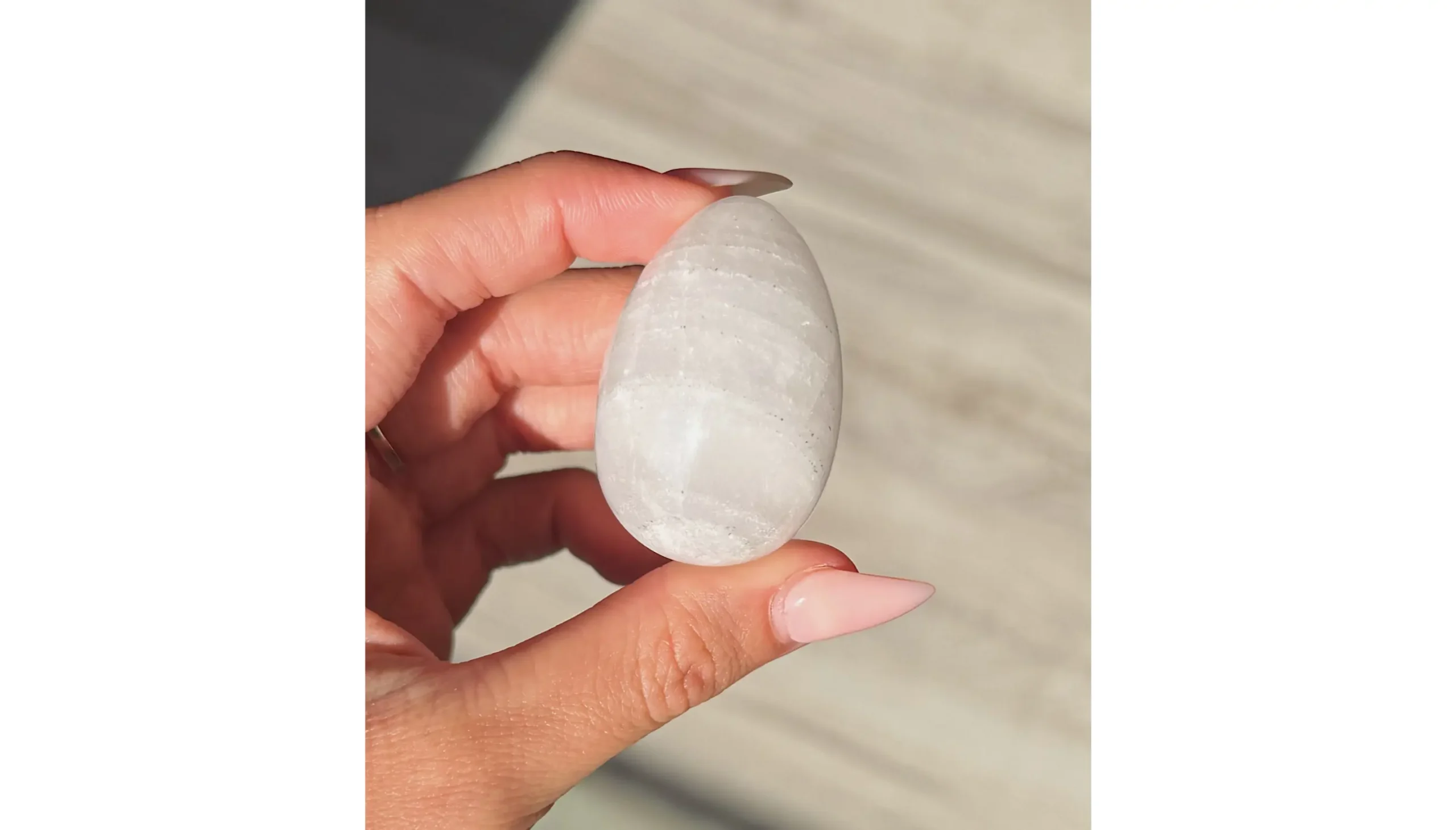 🤍Milky Quartz Egg ~ Moonseed🌙🤍 - Image 3