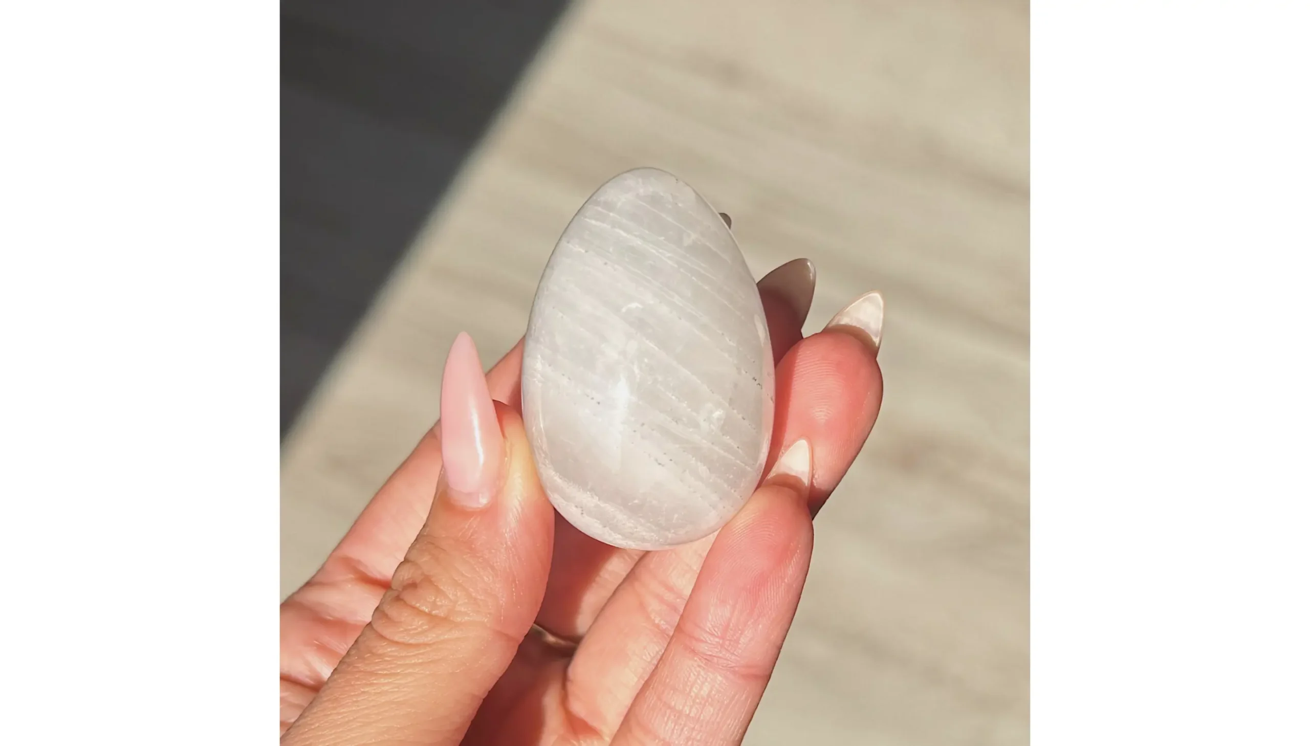 🤍Milky Quartz Egg ~ Moonseed🌙🤍 - Image 4