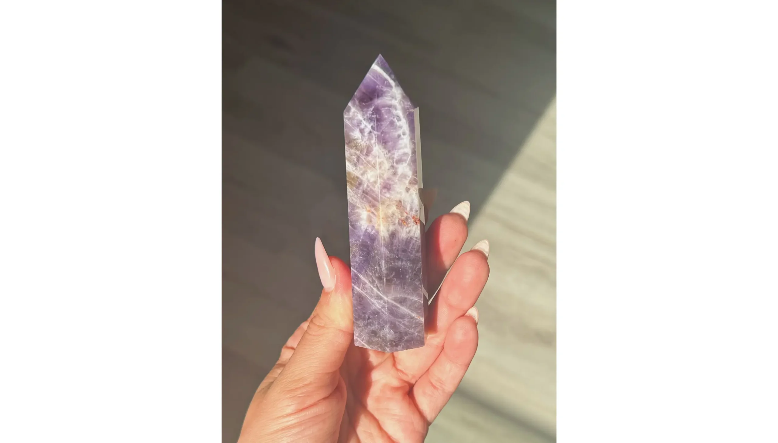 🕯️✨The Sacred Flame ~ Dreamy Amethyst✨🕯️