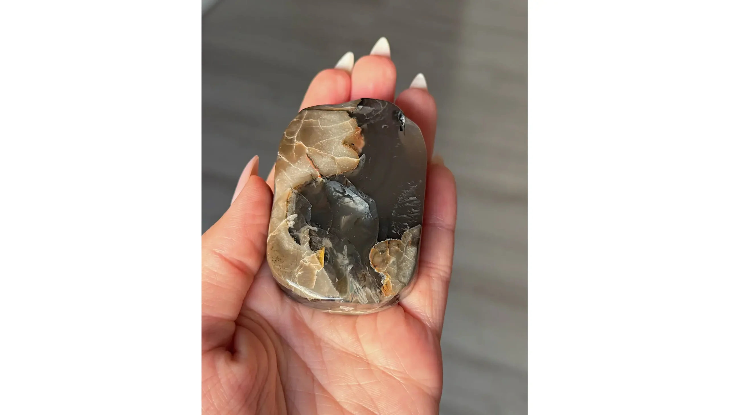 💚⚡Volcano Agate Palm Stone ~ The Emerald Rift⚡💚