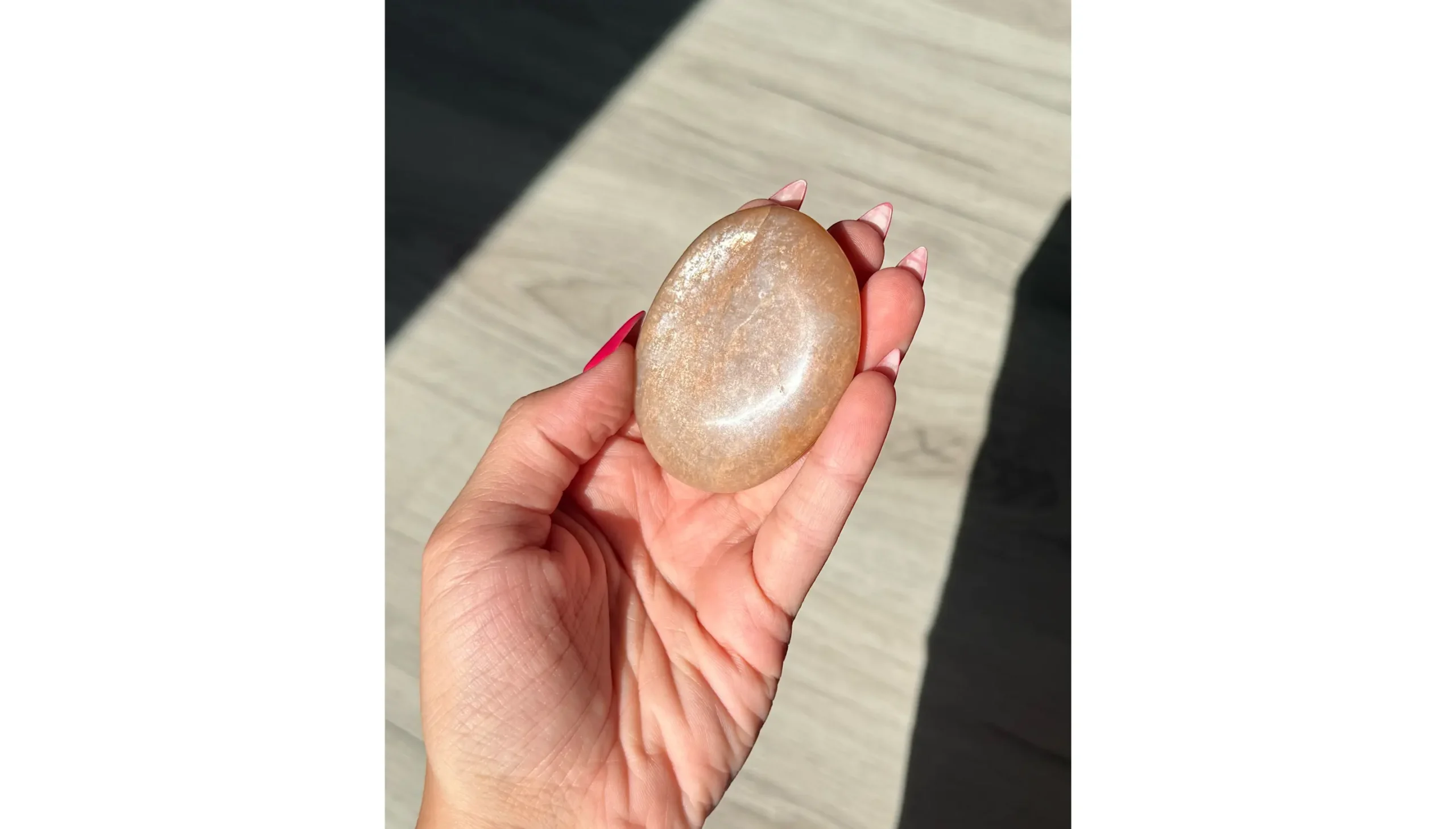 🌙✨The Veiled Moon ~ Peachy Moonstone Palm Stone✨🌙 - Image 3