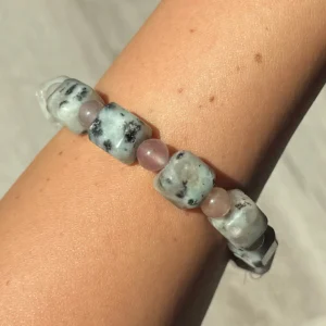 🌿🤍Verdant Harmony ~ Kiwi Jasper & Rose Quartz🤍🌿