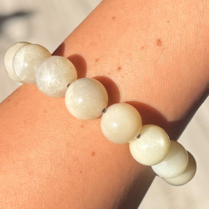 🌙🤍Moonlit Silence ~ Super Moonstone🤍🌙