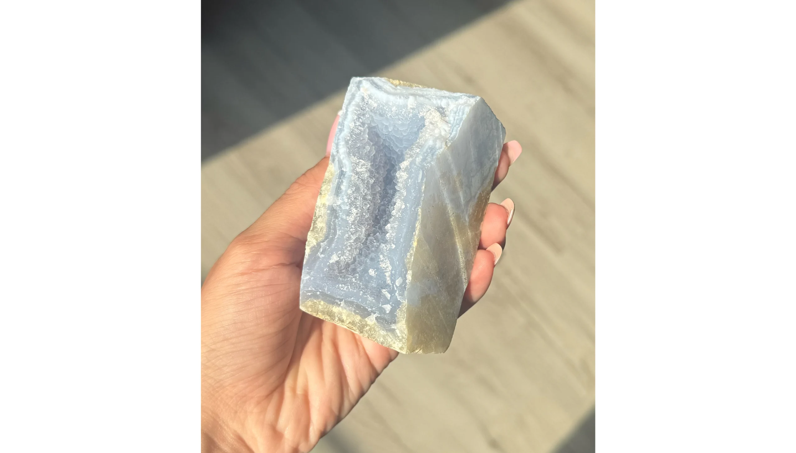 ❄️📚Eiravel ~ Blue Lace Agate Druzy Specimen📚❄️ - Image 2