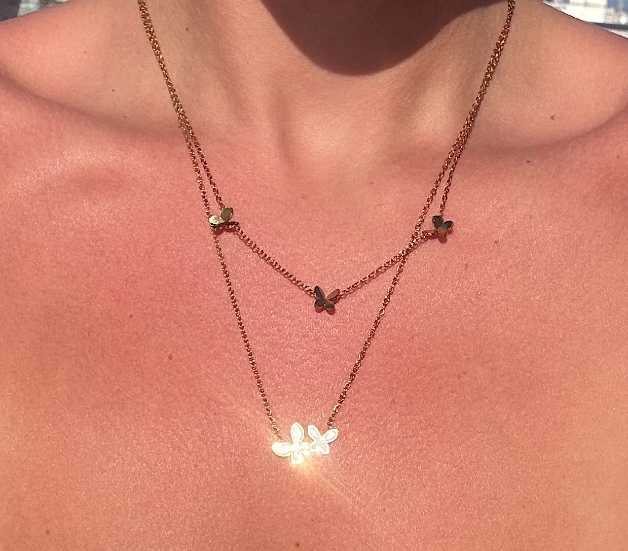 ✨🦋The Butterfly Kiss ~ 18K Gold Plated Necklace🦋✨ - Image 2