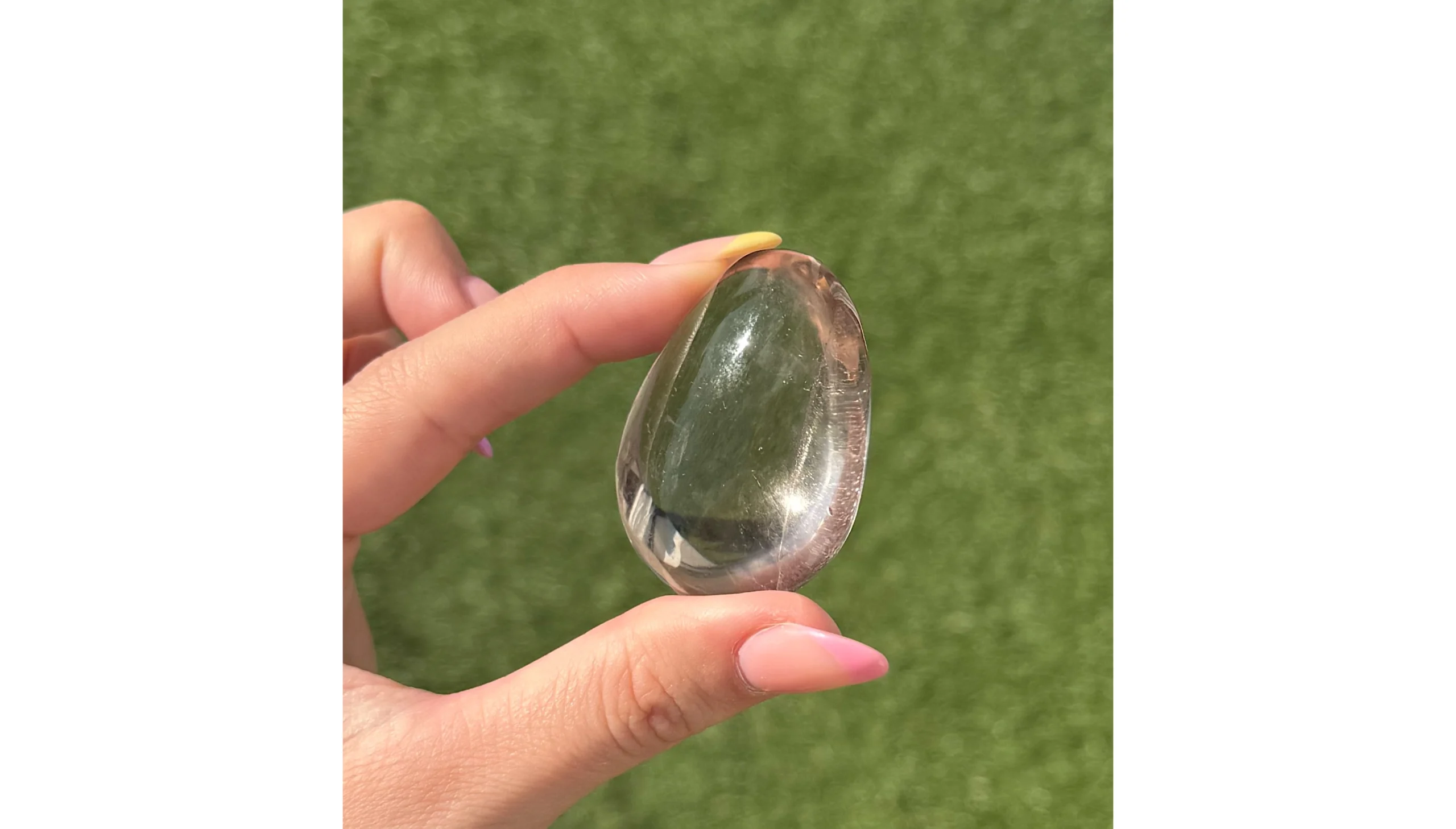 🌫️✨The Veil Mirror ~ Smoky Quartz Palm Stone✨🌫️ - Image 2