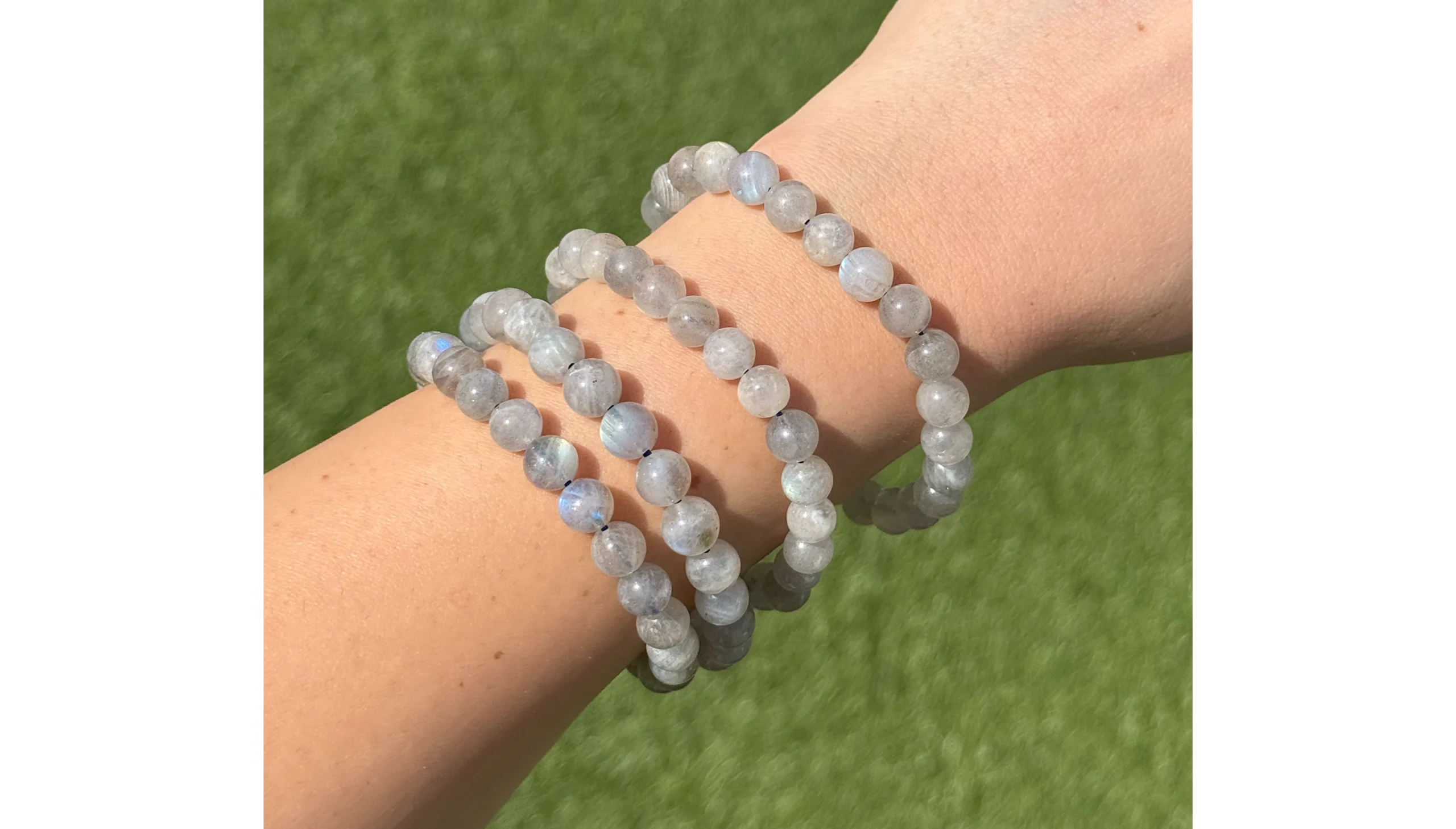 🌌✨The Northern Veil Labradorite Bracelet✨🌌