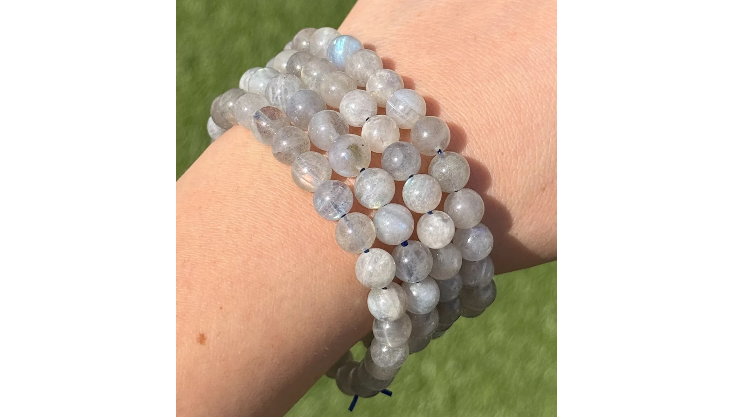 🌌✨The Northern Veil Labradorite Bracelet✨🌌 - Image 3