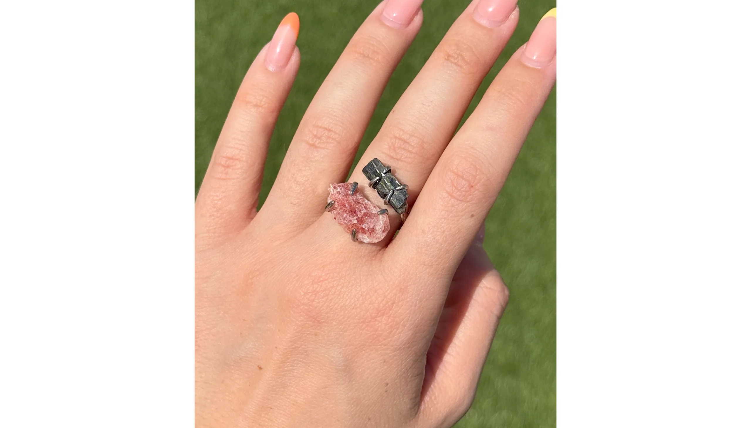✨🖤Black Tourmaline & Pink Aventurine Heartshield Ring🌸✨